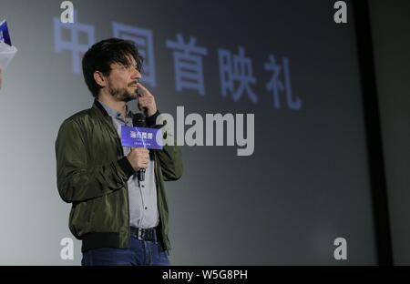 Spanische Drehbuchautor und Regisseur Oriol Paulo besucht die Premiere für neuen Film 'Mirage' in Peking, China, 24. März 2019. Stockfoto