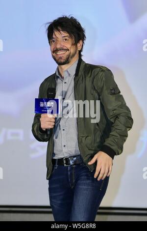 Spanische Drehbuchautor und Regisseur Oriol Paulo besucht die Premiere für neuen Film 'Mirage' in Peking, China, 24. März 2019. Stockfoto