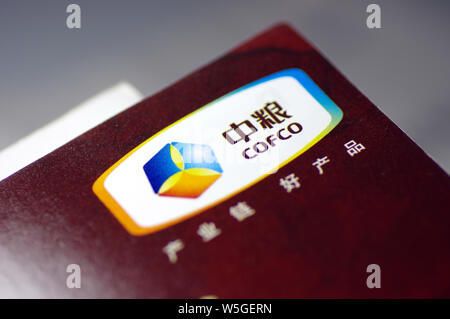 ---- Blick auf ein Logo von COFCO (China National Getreide, Öle und Lebensmittel Corporation) in Ji'Nan, der ostchinesischen Provinz Shandong, 20. September Stockfoto