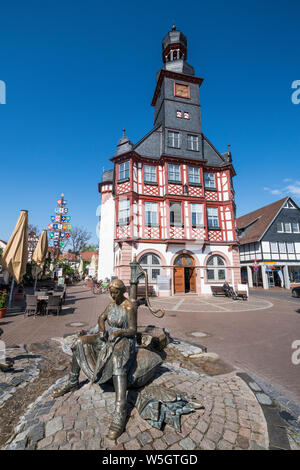 Marktplatz mit dem alten Rathaus von Lorsch, Hessen, Deutschland, Europa Stockfoto