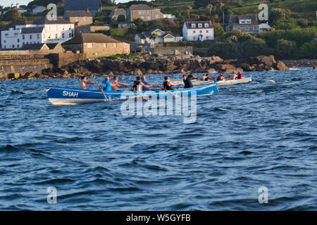 Der Staub Warenkorb Trophy, Scilly-inseln - Männer Pilot Gig Boat Race Stockfoto