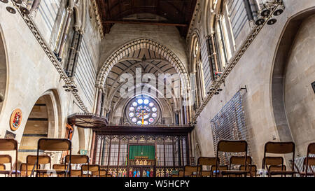 Innenansicht der Kirche von Maria Gebäude in Beyoglu, Istanbul, Türkei. vom 25. Juli 2019 Stockfoto