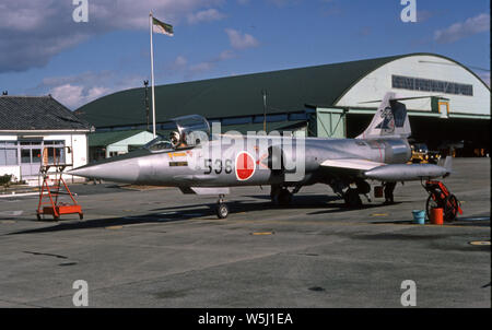 Pfister Luftwaffe JASDF Lockheed F-104J Starfighter 536 - japanische Luftwaffe/Japan Air Self Defense Force Lockheed F-104J Starfighter 36-8536 Stockfoto
