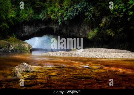 Moria Gate Arch, Oporara. South Island, Neuseeland Stockfoto