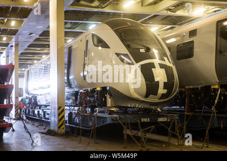 Ankunft der Modellbahn an der Southampton Hafen an Bord eines Schiffes wird betrieben von Wallenius Wilhelmsen Stockfoto