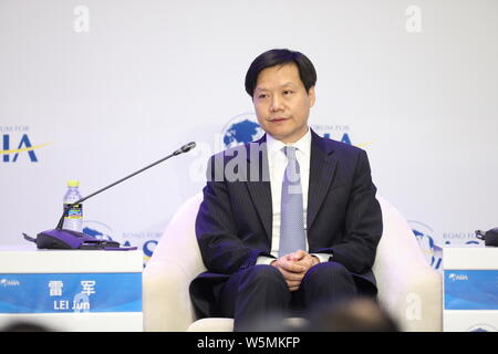 ---- Lei Jun, Vorsitzender und CEO von Xiaomi Technologie und Vorsitzender Kingsoft Corp., besucht die "5 G: Die Dinge, die das Leben mit der Sitzung der IoT' Stockfoto