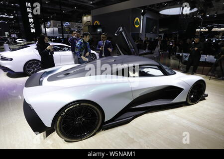 Auch ein BIN-RB003 Concept Car von Aston Martin ist in der 18. Shanghai Internationalen Automobil- Ausstellung angezeigt, da die automatische Shangh bekannt Stockfoto