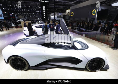 Auch ein BIN-RB003 Concept Car von Aston Martin ist in der 18. Shanghai Internationalen Automobil- Ausstellung angezeigt, da die automatische Shangh bekannt Stockfoto