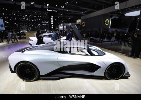 Auch ein BIN-RB003 Concept Car von Aston Martin ist in der 18. Shanghai Internationalen Automobil- Ausstellung angezeigt, da die automatische Shangh bekannt Stockfoto