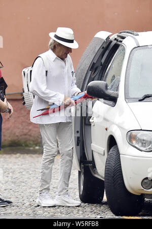 Portofino, Ita. 28. Juli 2019. Rod Stewart und Penny Lancaster im Urlaub in Portofino Credit: Unabhängige Fotoagentur/Alamy leben Nachrichten Stockfoto