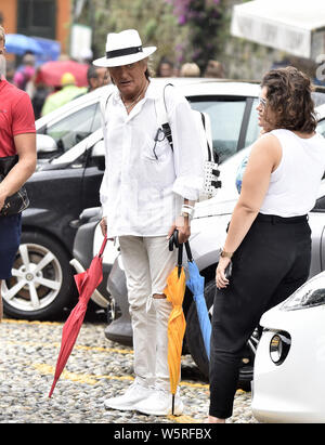 Portofino, Ita. 28. Juli 2019. Rod Stewart und Penny Lancaster im Urlaub in Portofino Credit: Unabhängige Fotoagentur/Alamy leben Nachrichten Stockfoto