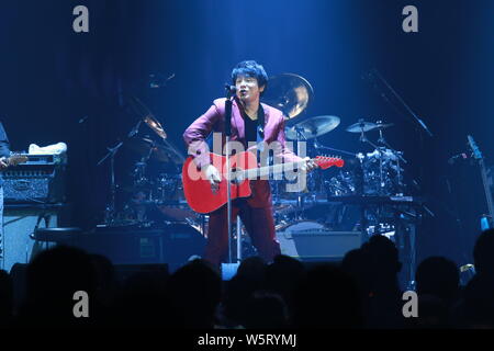 Japanische Sängerin und Songwriterin ASKA Aska führt während der Tournee 2019 in ASKA - Asien Tour in Hong Kong, China, 16. Juni 2019. Stockfoto