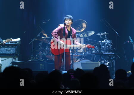 Japanische Sängerin und Songwriterin ASKA Aska führt während der Tournee 2019 in ASKA - Asien Tour in Hong Kong, China, 16. Juni 2019. Stockfoto