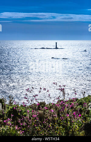 Les Hanois Leuchtturm gesehen vom Pleinmont Landspitze, Guernsey, Kanalinseln, Großbritannien Stockfoto