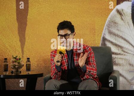 Indischen Schauspieler Aamir Khan besucht einen Film salon Veranstaltung in Peking, China, 25. Dezember 2018. Stockfoto