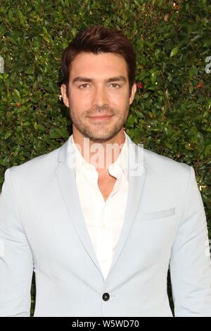Beverly Hills, CA. 26. Juli, 2019. Peter Porte in der Ankunftshalle für Hallmark Channel und Markenzeichen Filme & Geheimnisse Sommer 2019 Television Critics Association Press Tour Event, 9505 Lania Lane, Beverly Hills, CA 26. Juli 2019. Credit: Priscilla Grant/Everett Collection/Alamy leben Nachrichten Stockfoto