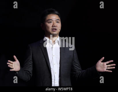 ------ Richard Liu Qiangdong, Vorsitzender und CEO von on-line-Einzelhändler JD.com, nimmt an einer Konferenz in Shanghai, China, 20. Juli 2017. Liu Qiangdong, die Stockfoto