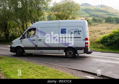 Tragen Schottland van auf einem 82 Straßensperrung in der Nähe von Tarbet durch Verkehrsunfall, Tarbet, Argyll und Bute, Schottland, Großbritannien Stockfoto