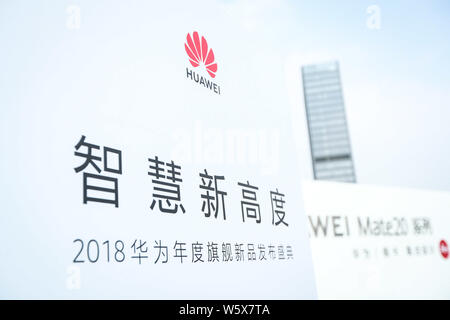 ---- Blick auf ein Schild von Huawei bei der jährlichen Veranstaltung in Shanghai, China, 26. Oktober 2018. Huawei Technologies sagte, es sucht Clari wurde Stockfoto