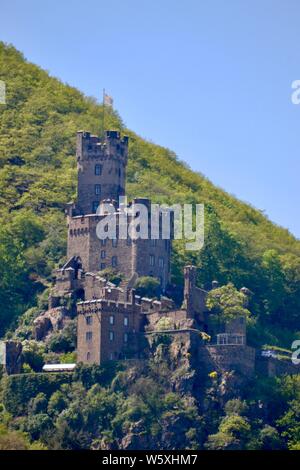 Burg Sooneck auf dem Rhein Stockfoto