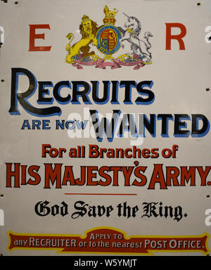 1930 - Vor dem Ersten Weltkrieg britische Armee Rekrutierung Metal Poster/Zeichen mit König Edward VIII. Initialen (ER) bittet potentielle Soldaten zu Personalvermittler oder die Post anwenden Stockfoto