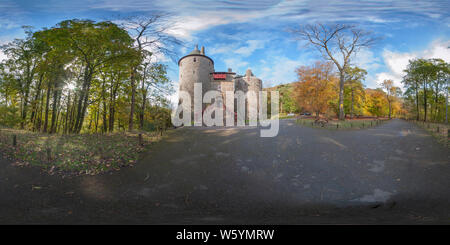 360 Grad Panorama Ansicht von Interaktive 360° Panorama von Burg Coch in der Nähe von Cardiff. Bitte Credit: panoptica