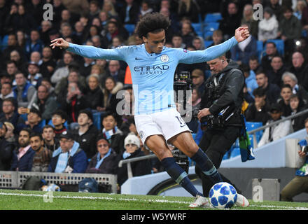 MANCHESTER, England - September 19, 2018: Leroy Sane der Stadt dargestellt, die während der UEFA Champions League 2018/19 Gruppe F Spiel zwischen Manchester City (England) und Olympique Lyonnais (Frankreich) bei Etihad Stadium. Stockfoto