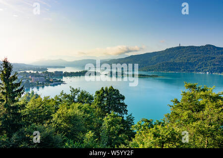 Pörtschach am Wörther See: Wörthersee, Blick von der hohen Gloriette, Pörtschach, Maria Wörth, Aussichtsturm Pyramidenkogel, Karawanken Stockfoto