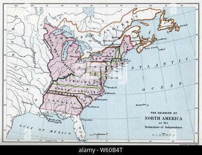 Die Kolonien in Nordamerika bei der Erklärung der Unabhängigkeit. Die Vereinigten Staaten die Erklärung der Unabhängigkeit ist die Verkündung durch die Zweite Kontinentale Kongress Konferenz an der Pennsylvania State House, Philadelphia, Pennsylvania angenommen, Juli 4th, 1776. Stockfoto