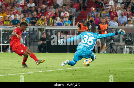 München, Deutschland. 30. Juli 2019. Kingsley COMAN, FCB 29 Kerben, schießt Ziel für 4-0 FC BAYERN MÜNCHEN - FENERBAHCE ISTANBUL Fußball AUDI CUP 2019, A l l i a n z a r e n ein München, 30. Juli 2019 FCB, Saison 2019/2020, © Peter Schatz/Alamy leben Nachrichten Stockfoto