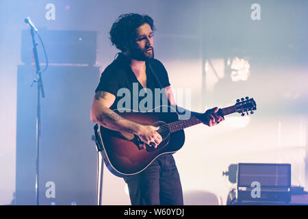 Bande von Jugendlichen im Enmore Theatre in Sydney am 29. November 2018. Stockfoto