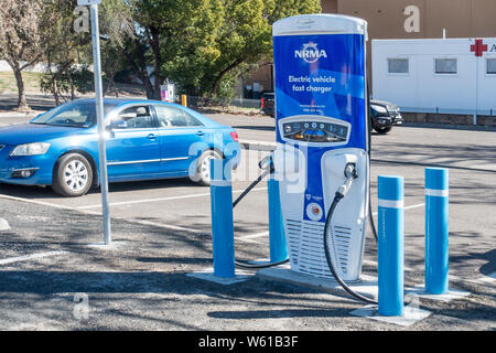 Dual Elektroauto schnelles Ladegerät bei Tamworth Australien. Stockfoto