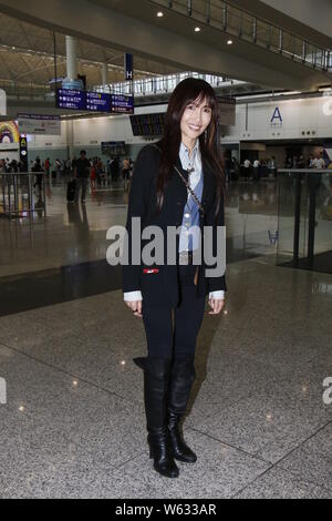 Japanische Sängerin Shizuka Kudo kommt an der Hong Kong International Flughafen in Hongkong, China, 15. Oktober 2018. Stockfoto