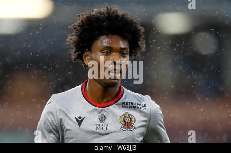 Nizza Khephren Thuram in Aktion gegen Burnley, während der Saison Testspiel in Turf Moor, Burnley. Stockfoto