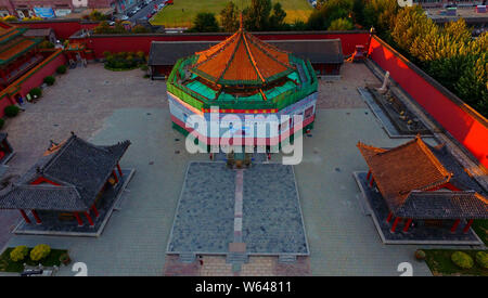 Luftaufnahme des Dazheng Hall unter Wiederherstellung am Mukden Palace, auch als die Shenyang Imperial Palace, in Shenyang City bekannt, im Nordosten China" Stockfoto