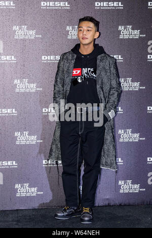 Koreanische Schauspieler Yoo Ah-in besucht eine Werbeveranstaltung für den Diesel in Shanghai, China, 20. September 2018. Stockfoto