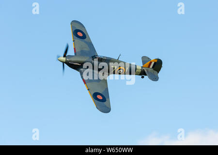 Hawker Sea Hurricane 1 B, G-BKTH (Z7015) Anzeige im Old Warden Stockfoto