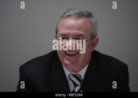 ---- Martin Winterkorn, Vorstandsvorsitzender der Volkswagen AG, nimmt an der 13. Internationalen Automobil- Ausstellung in Shanghai, als Auto Shanghai 2 bekannt Stockfoto