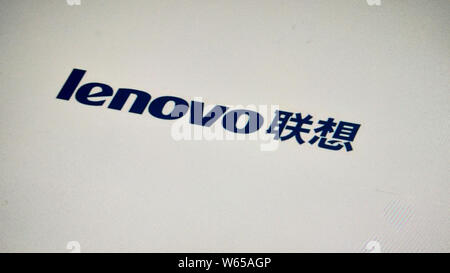 ---- Blick auf ein Logo von Lenovo in Ji'Nan, der ostchinesischen Provinz Shandong, 23. Mai 2018. Compal Electronics Inc., einem der weltweit größten ¯ s pe Stockfoto