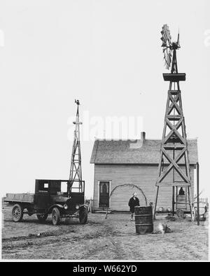 Haskell County, Kansas. Andere Farm in der Nähe von Sublette; Umfang und Inhalt: Die Bildunterschrift lautet wie folgt: Haskell County, Kansas. Andere Farm in der Nähe von sublette. Stockfoto