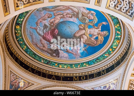 Dekorativen decke Victoria & Albert Museum, Cromwell Road, London SW7 Stockfoto