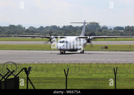 A Guernsey Aurigny ATR 72 - 600 Landung am Flughafen Manchester Credit : Mike Clarke / Alamy Stock Photos Stockfoto