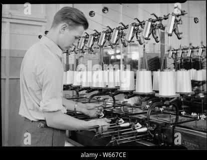 Mt. Holyoke, Massachusetts - Seide. William Skinner und Söhne. Quilling Rayon. Stockfoto