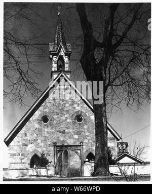 Lancaster County, Pennsylvania. Dieses Bischöflichen Kirche wurde vor ca. 200 Jahren durch die Waliser etabliert. . .; Umfang und Inhalt: Die Bildunterschrift lautet wie folgt: Lancaster County, Pennsylvania. Dieses Bischöflichen Kirche wurde vor ca. 200 Jahren durch die Walisische Siedler in Canaervin Gemeinde gegründet. Diese Leute haben Lock, Stock vertrieben worden, und Zylinder von der Amish und Mennoniten. Stockfoto