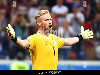 Torhüter Kasper Schmeichel Dänemark reagiert nach dem Speichern ein Elfmeter gegen Kroatien in der Runde der 16 Gleichen während der FIFA WM 2018 in Stockfoto