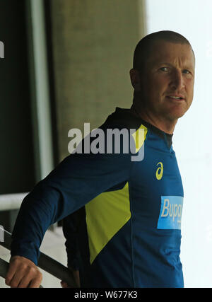 BIRMINGHAM, ENGLAND. 31 JULI 2019: Australische wicketkeeping Trainer Brad Haddin vor dem Specsavers Asche erste Testspiel bei Edgbaston Cricket Ground, Birmingham. Stockfoto