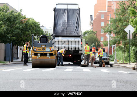 Verlangsamt das schnellfahren Autofahrer in der Schule Zone, New York, USA Stockfoto