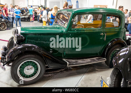 Krakau, Polen - 18. Mai 2019: Fiat 508 III Junak bei Moto Show in Krakau. 1935 Jahr Stockfoto