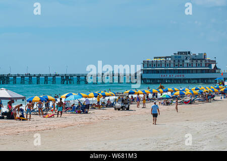 Daytona Beach Florida. Juli 07, 2019 Schöne Aussicht von Daytona Beach Main Street Pier Stockfoto