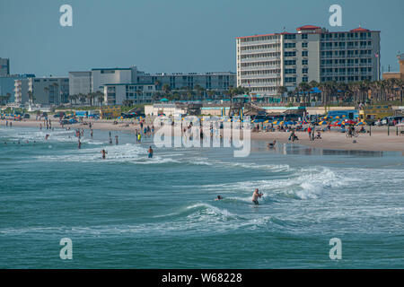 Daytona Beach Florida. Juli 07, 2019 Panorama von Daytona Beach von der Main Street Pier Stockfoto